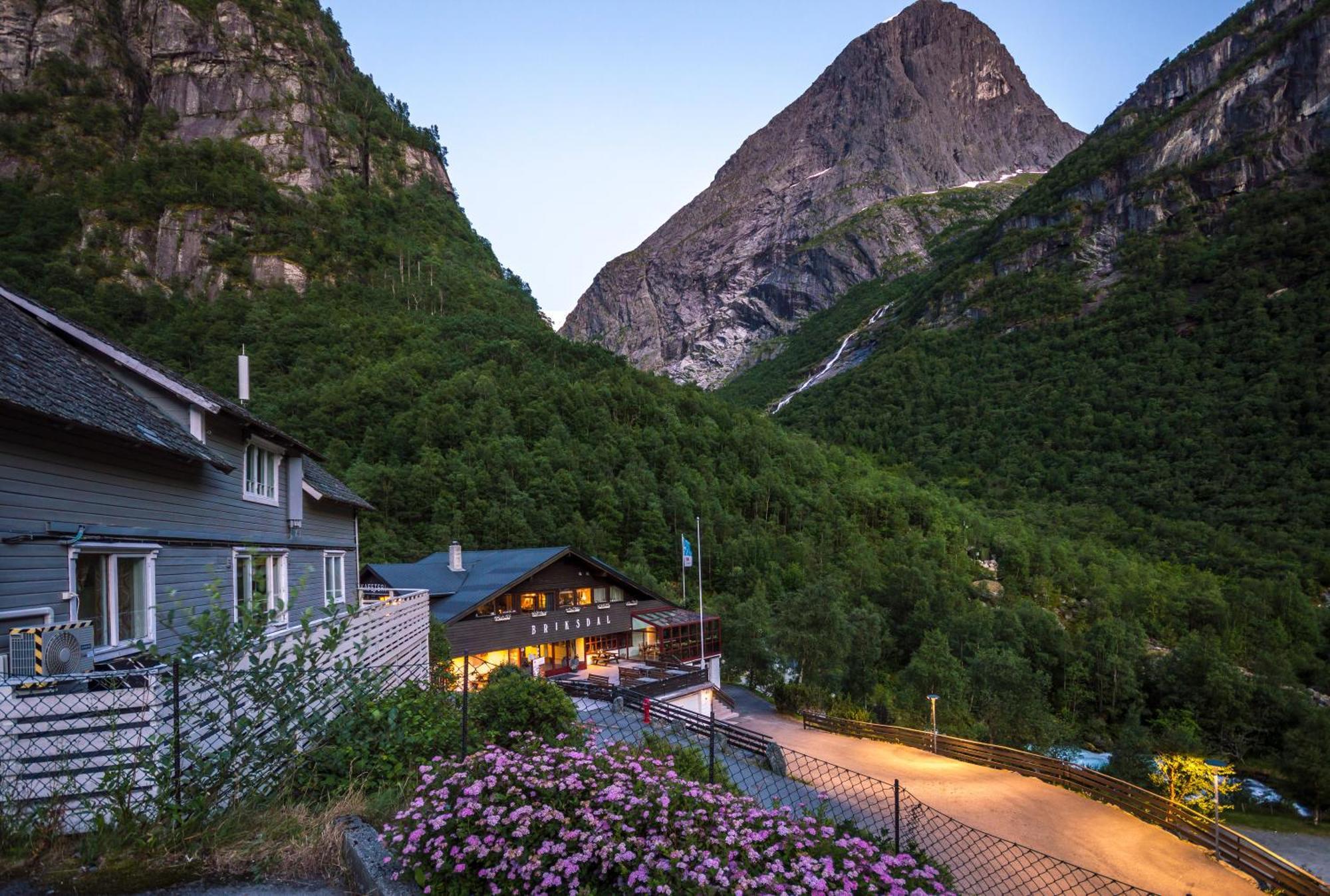 Briksdalsbre Fjellstove Hotel Екстериор снимка