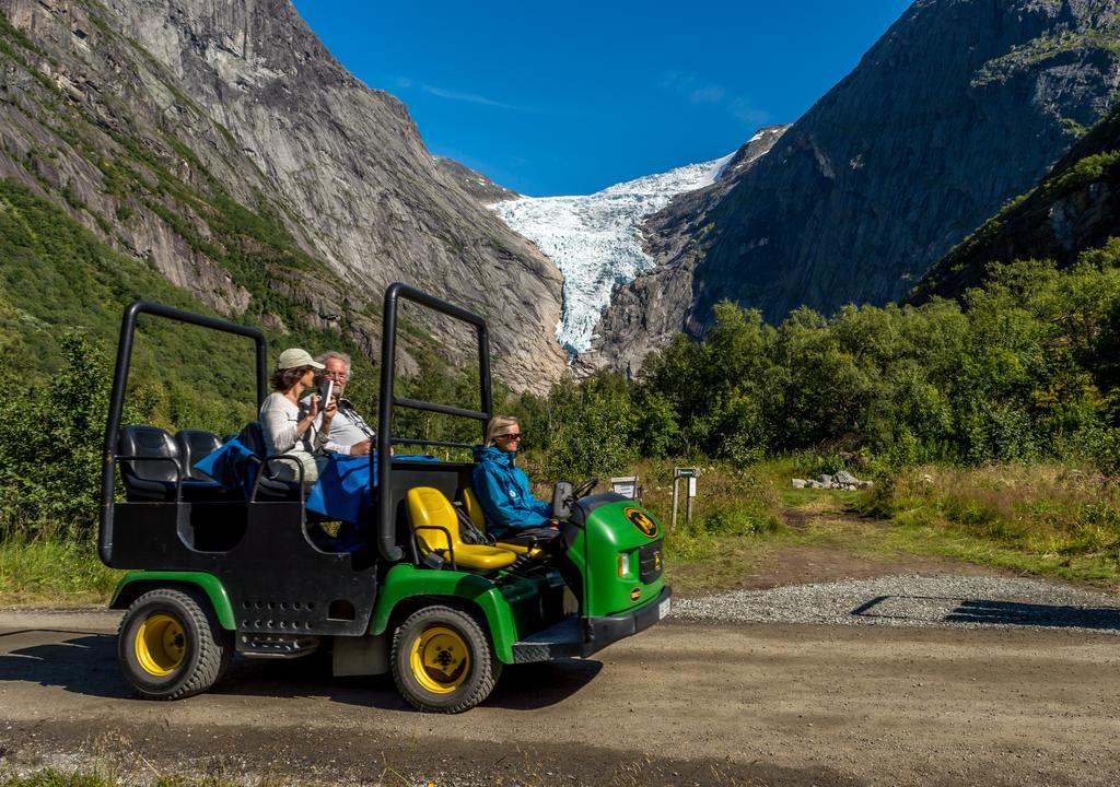 Briksdalsbre Fjellstove Hotel Екстериор снимка
