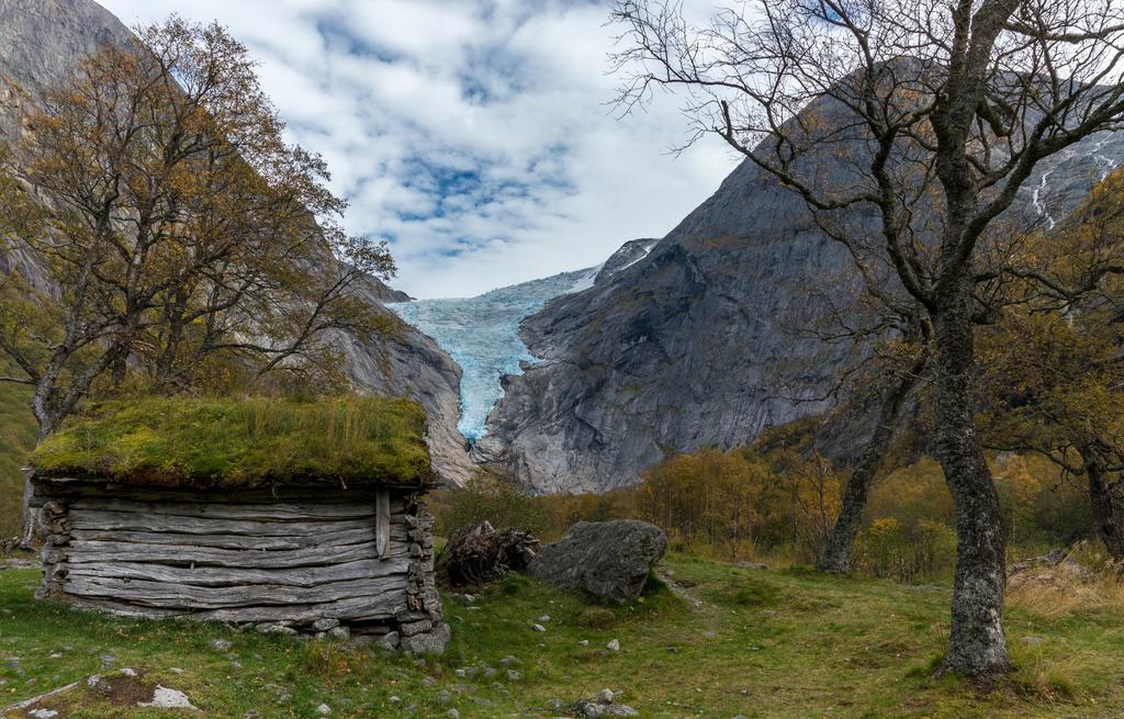 Briksdalsbre Fjellstove Hotel Екстериор снимка