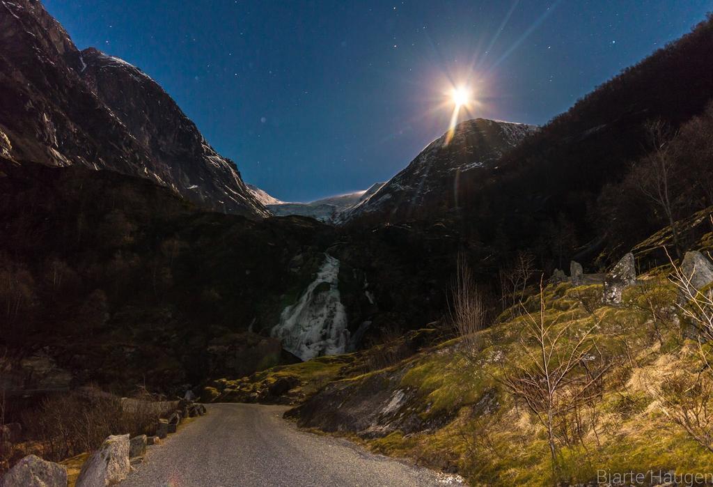 Briksdalsbre Fjellstove Hotel Екстериор снимка